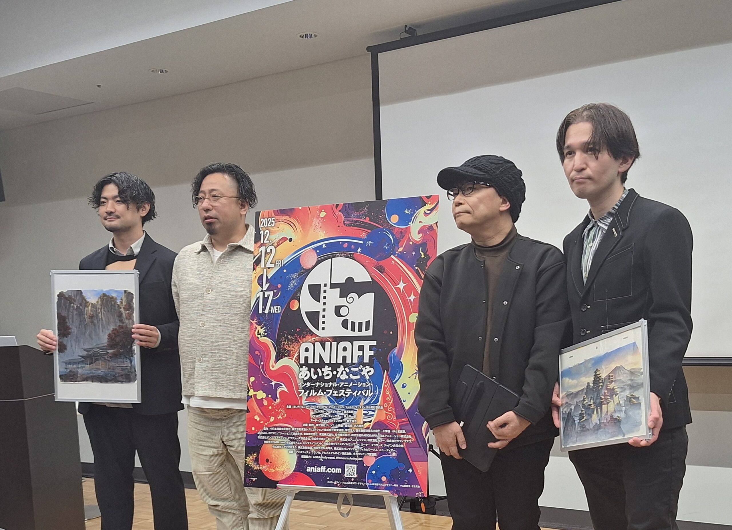 Featuring, from left to right: Shun Fukudome (animation producer, Qzil.la president) Kenichi Kutsuna (director) Takuya Satō (script) MC: Tetsushi Suzuki (producer, ARCH president and representative director)